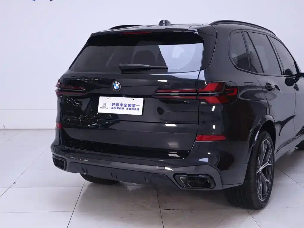 BMW X5 2023 xDrive 30Li M Sport Shadow Edition — миниатюра 8