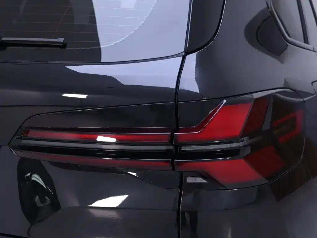 BMW X5 2023 xDrive 30Li M Sport Shadow Edition — миниатюра 9