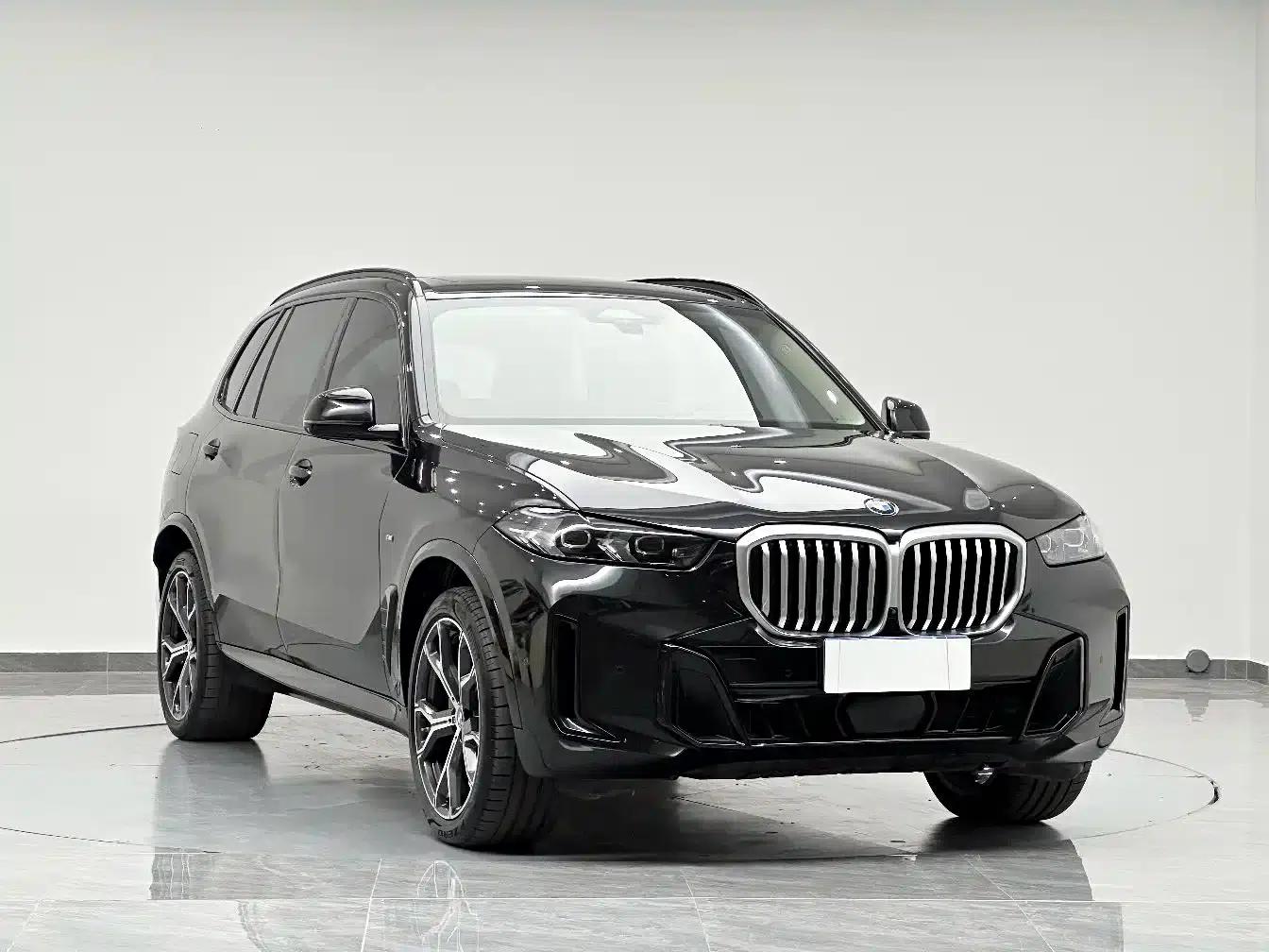 BMW X5 2025 xDrive 30Li M Sport Shadow Edition — миниатюра 3