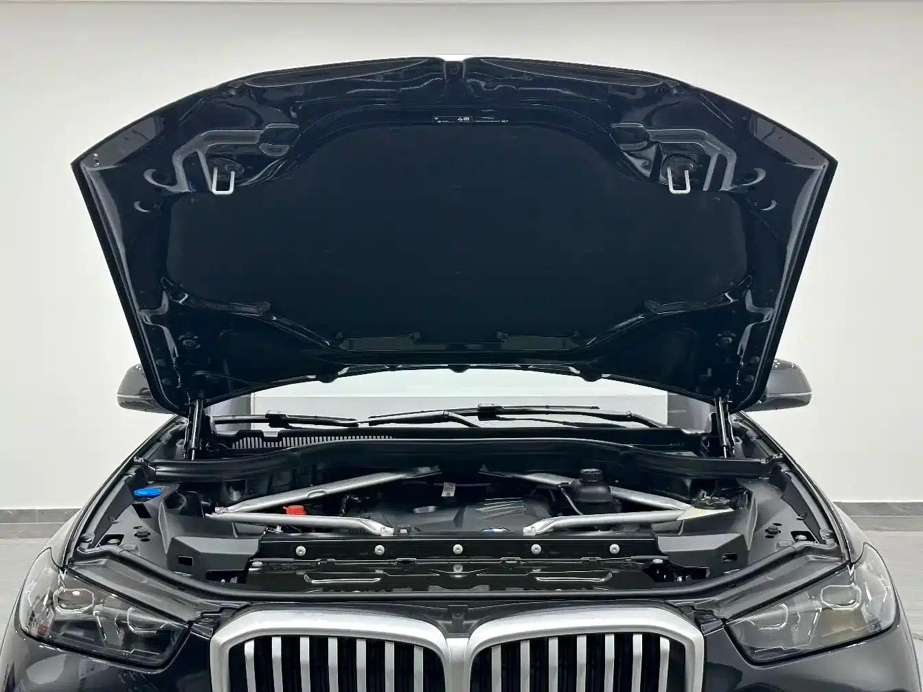 BMW X5 2025 xDrive 30Li M Sport Shadow Edition — миниатюра 27