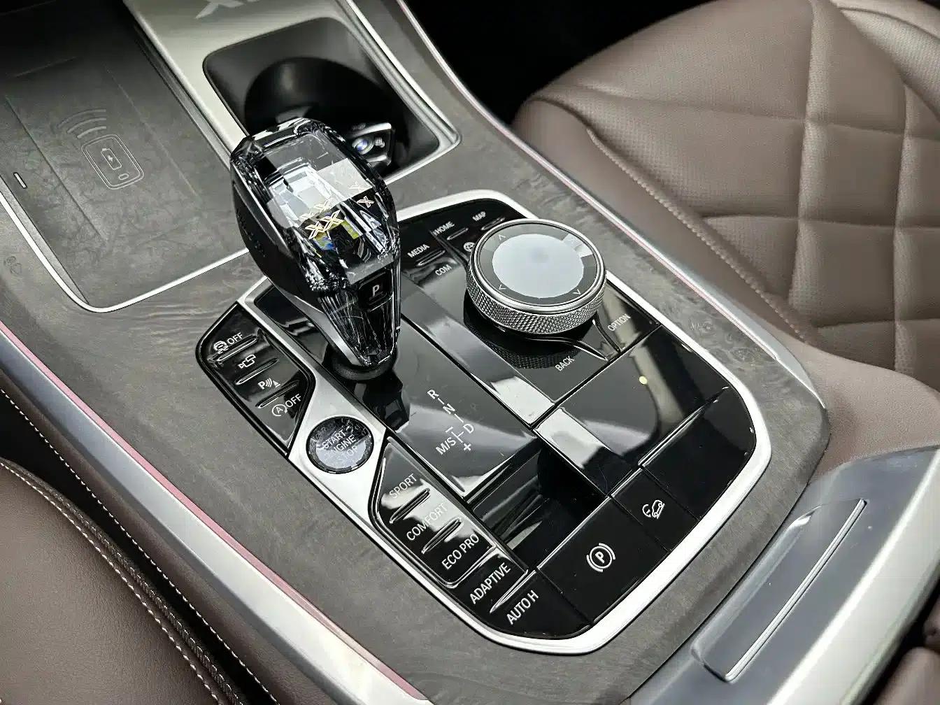 BMW X5 2022 xDrive 30Li Luxury M Sport Package — миниатюра 19