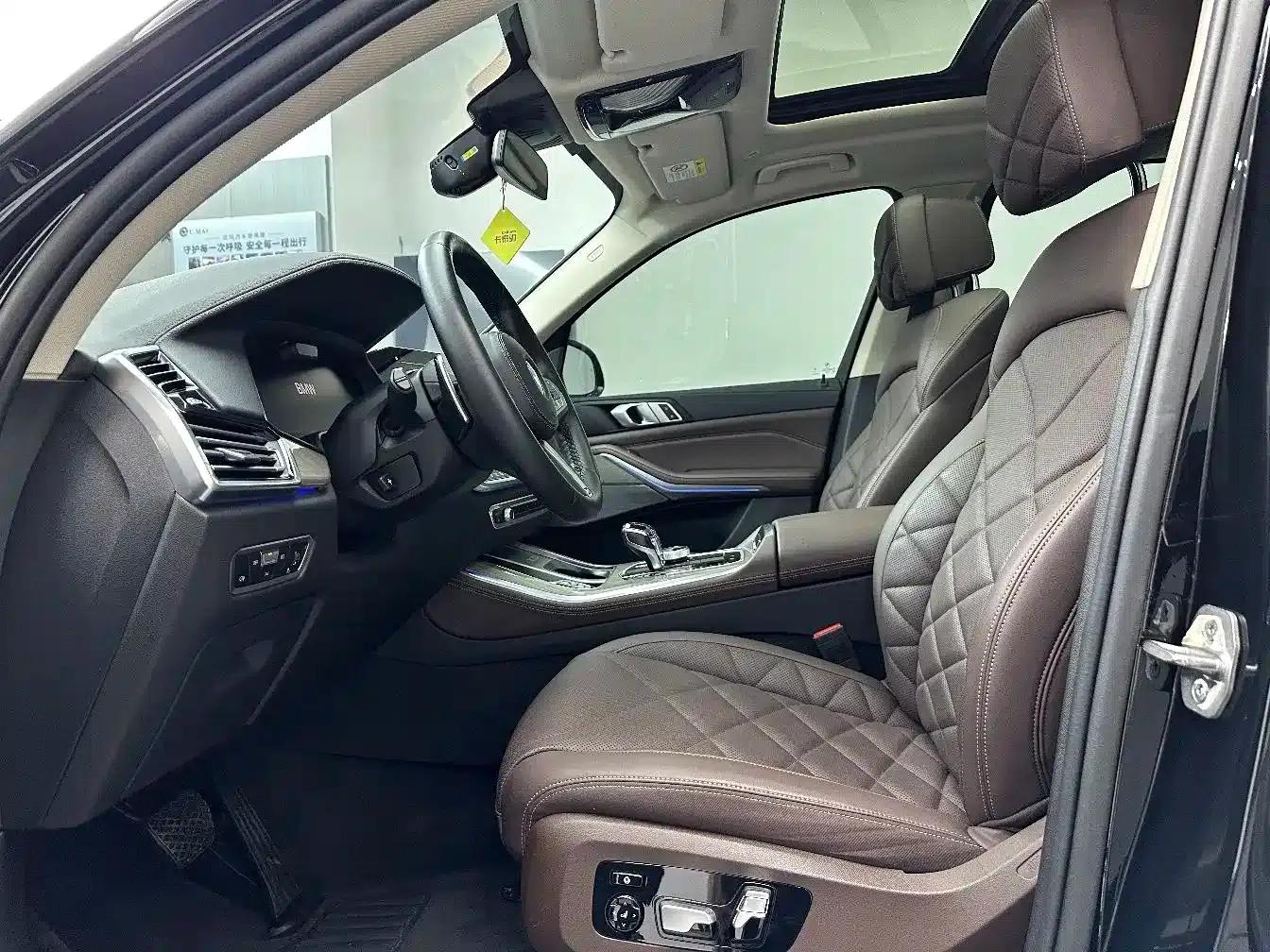 BMW X5 2022 xDrive 30Li Luxury M Sport Package — миниатюра 10