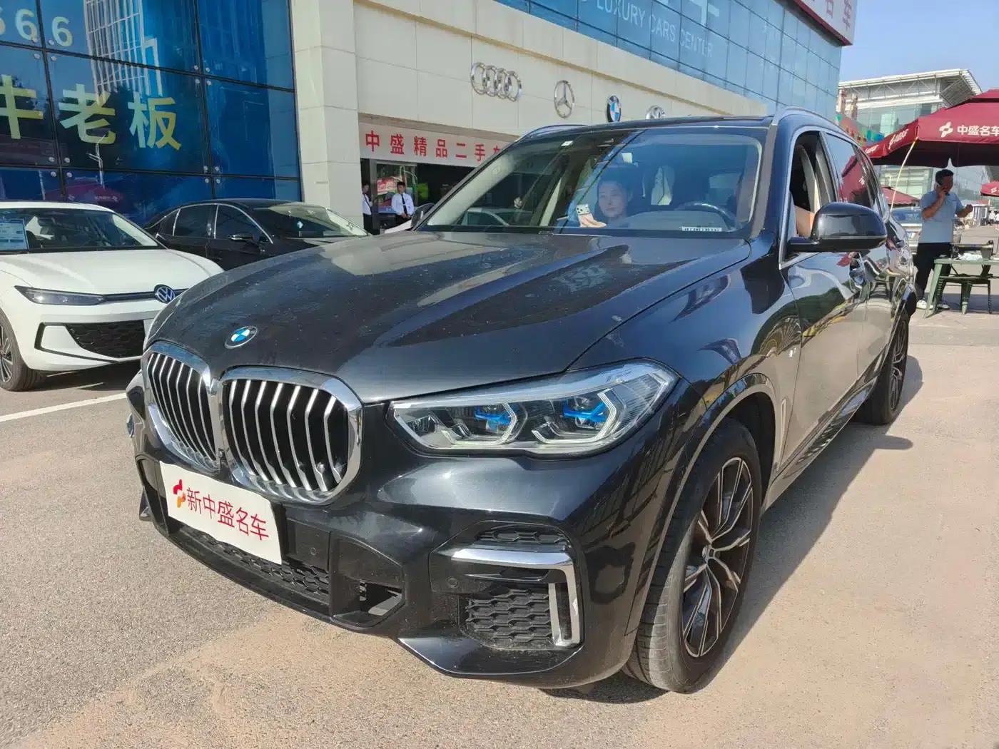 BMW X5 2022 Facelift xDrive 30Li M Sport Package — миниатюра 1