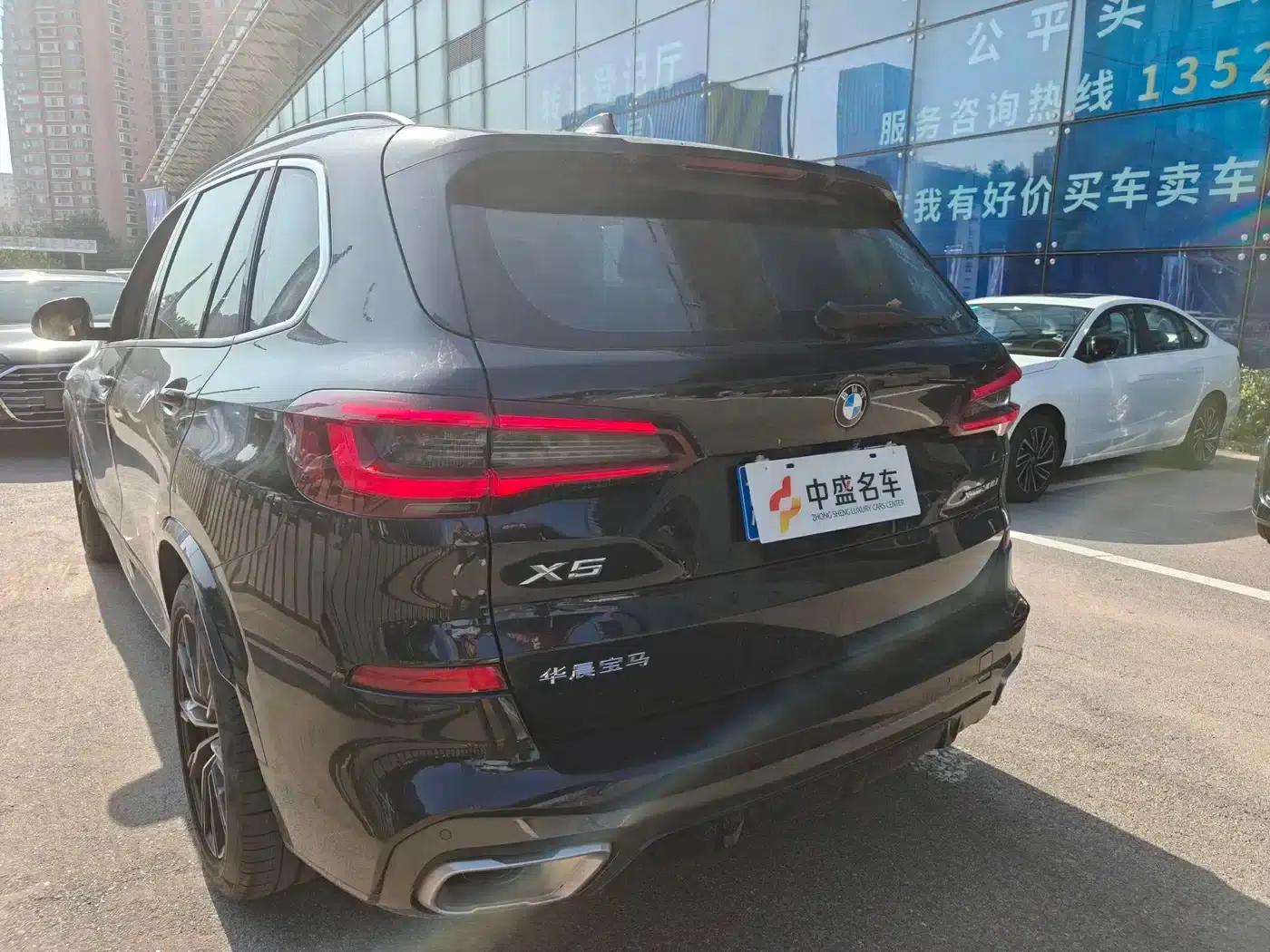 BMW X5 2022 Facelift xDrive 30Li M Sport Package — миниатюра 7