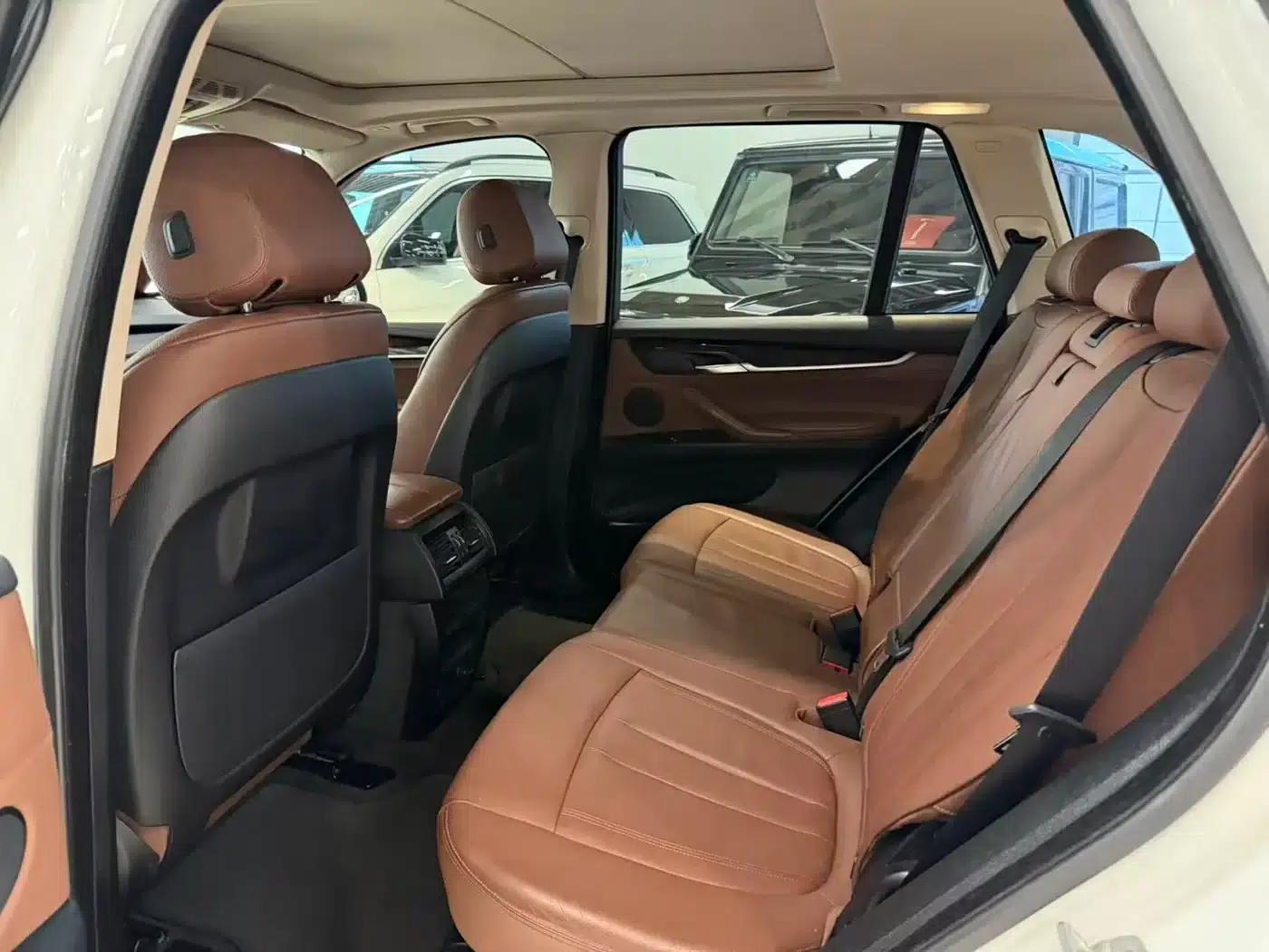 BMW X5 (Imported) 2014 xDrive35i Elegant Edition — миниатюра 10