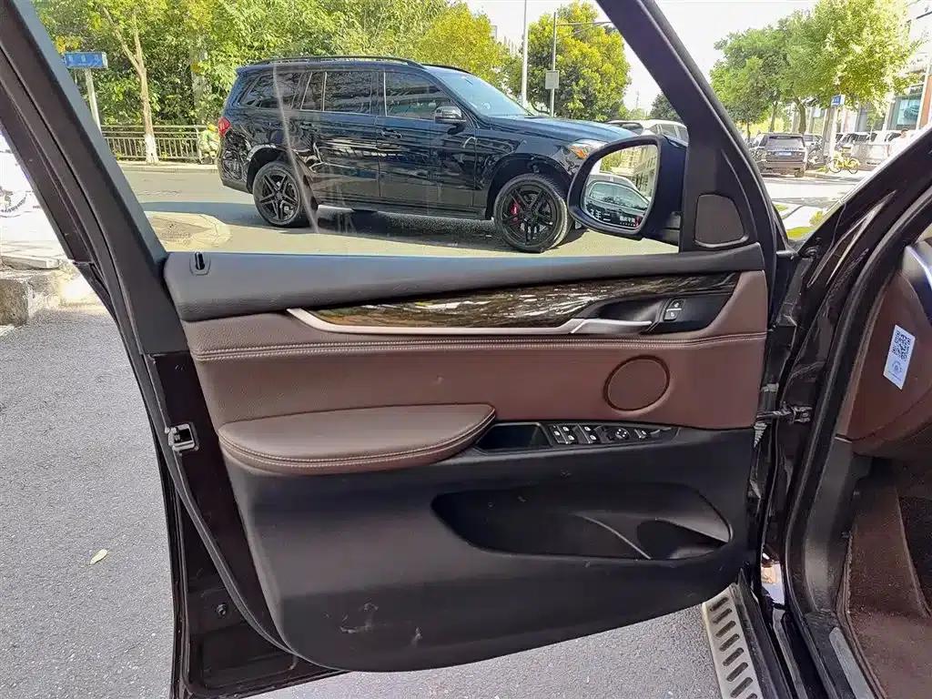 BMW X5 (Imported) 2014 xDrive35i Leading Edition — миниатюра 6