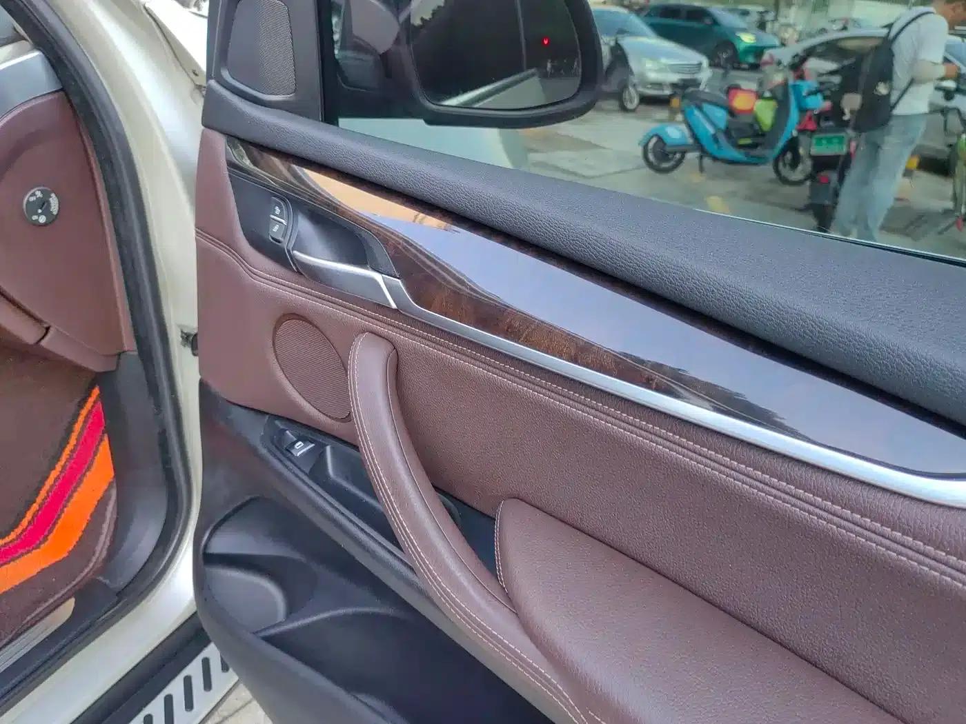 BMW X5 (Imported) 2015 xDrive28i — миниатюра 13