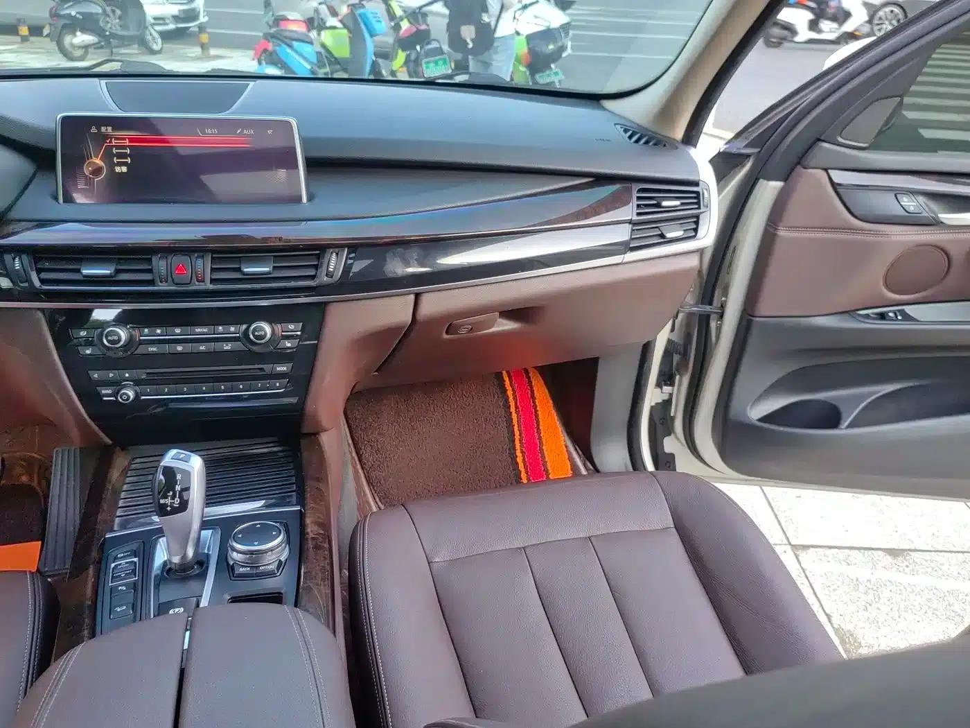 BMW X5 (Imported) 2015 xDrive28i — миниатюра 17