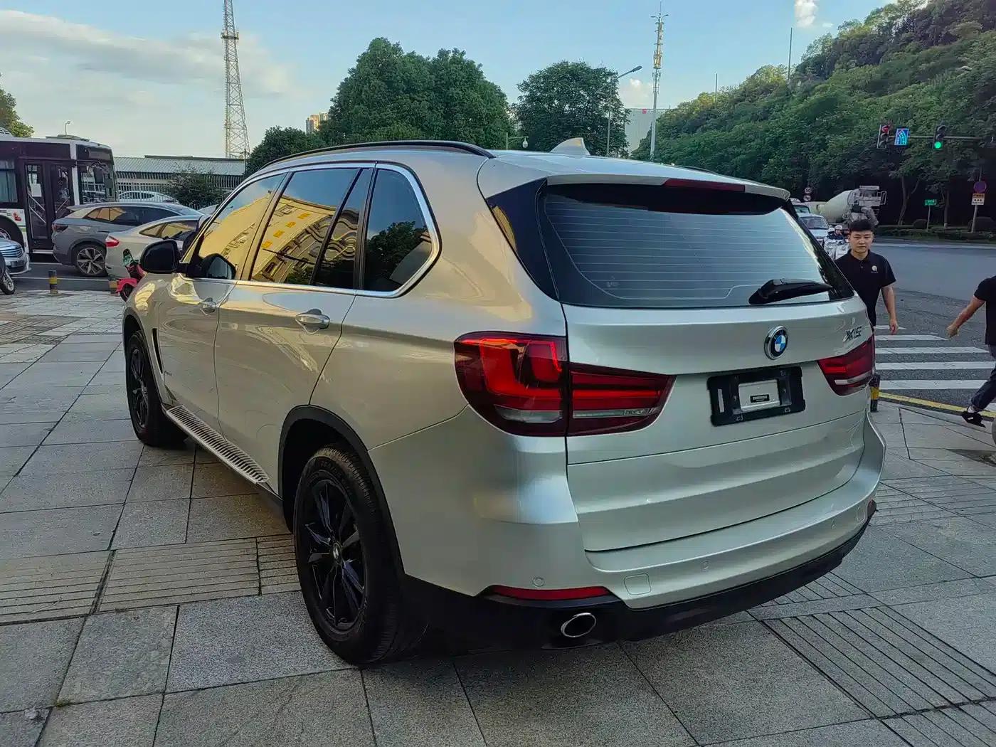 BMW X5 (Imported) 2015 xDrive28i — миниатюра 7