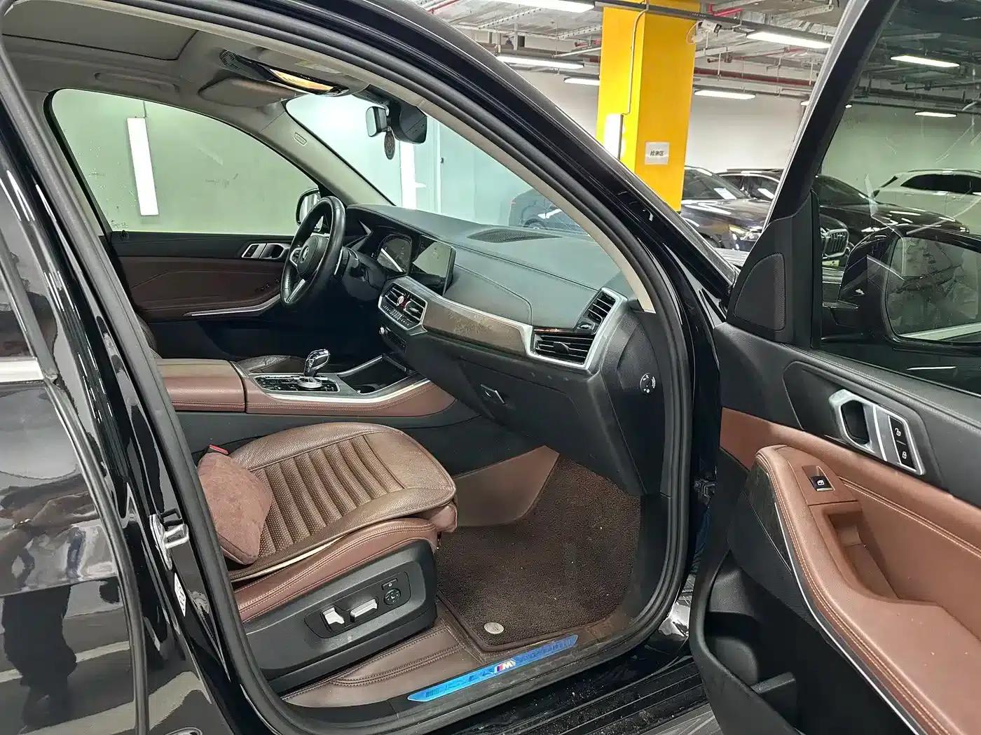 2021 BMW X5 xDrive30i M Sport Package (Imported) — миниатюра 5
