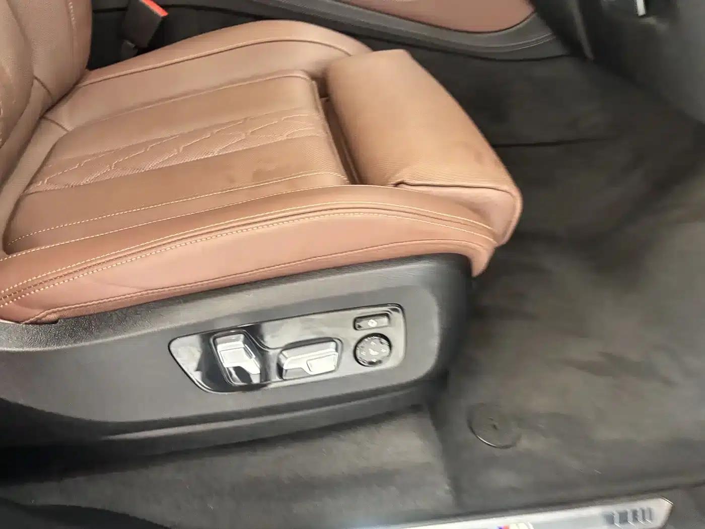 BMW X5 (Imported) 2019 xDrive40i Luxury M Sport Package — миниатюра 28
