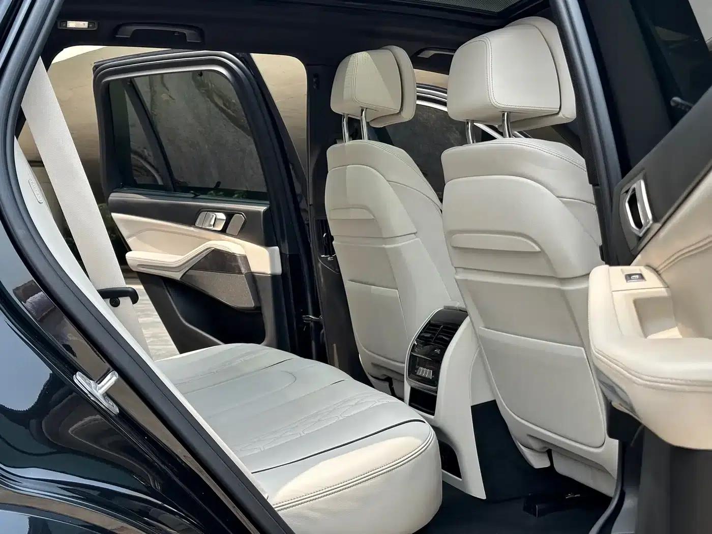 2021 BMW X5 Imported xDrive40i Luxury M Sport Package — миниатюра 8