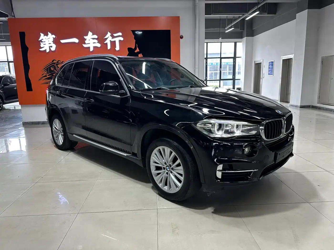 BMW X5 (Imported) 2018 xDrive28i — миниатюра 2