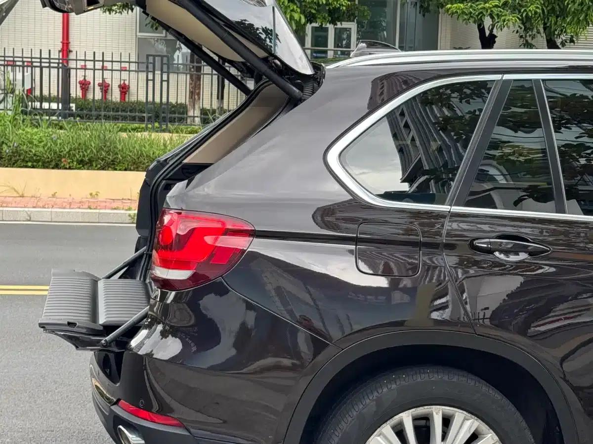 2014 BMW X5 xDrive35i Leading Edition (Imported) — миниатюра 18