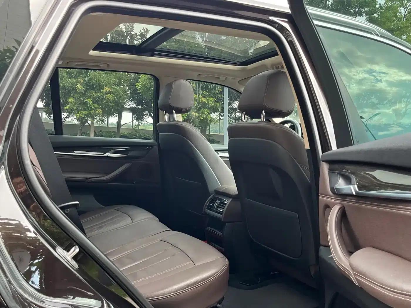 2014 BMW X5 xDrive35i Leading Edition (Imported) — миниатюра 24