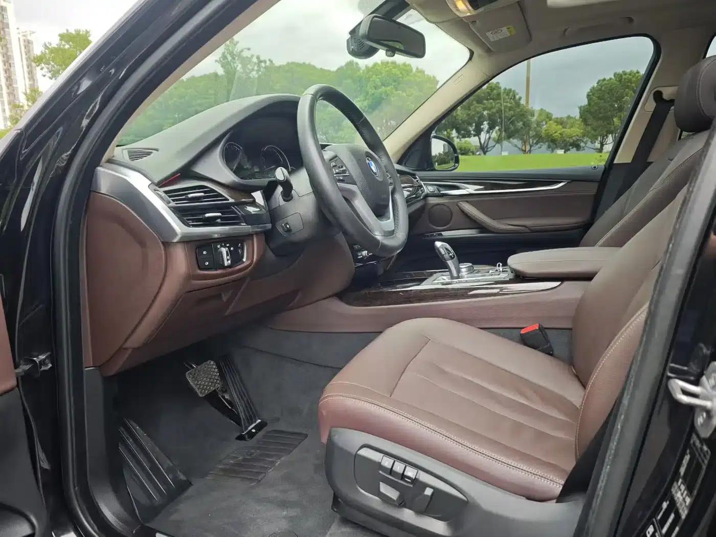 BMW X5 (Imported) 2018 xDrive28i — миниатюра 7