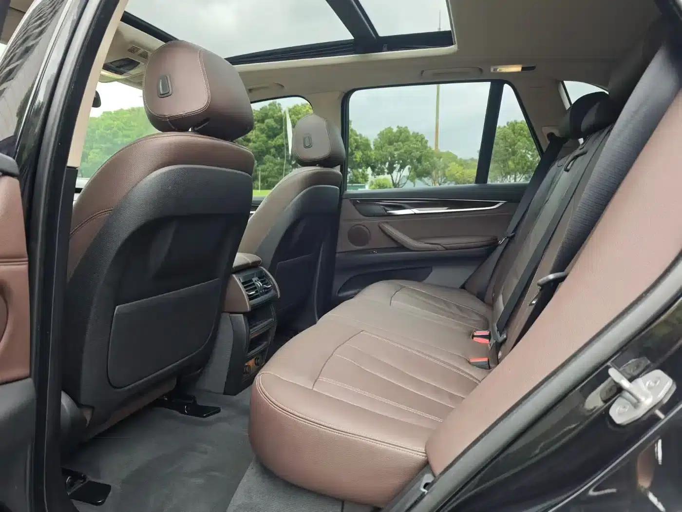 BMW X5 (Imported) 2018 xDrive28i — миниатюра 9