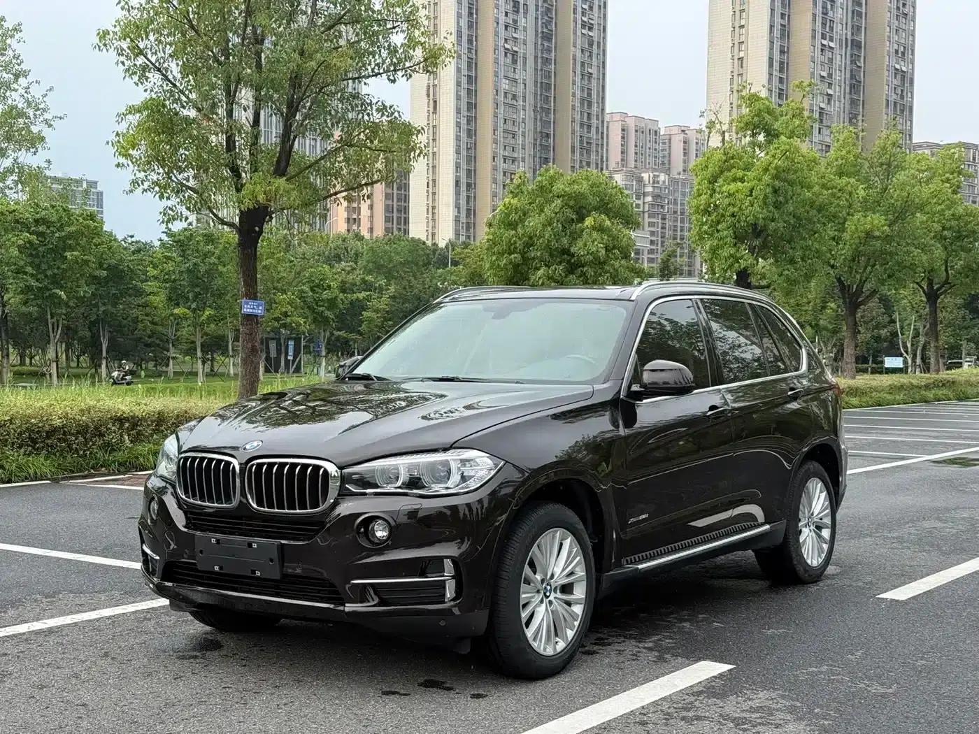 BMW X5 (Imported) 2017 xDrive28i — миниатюра 1