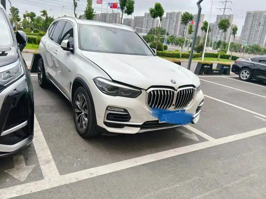 BMW X5 (Imported) 2020 xDrive30i X Design Package — миниатюра 3