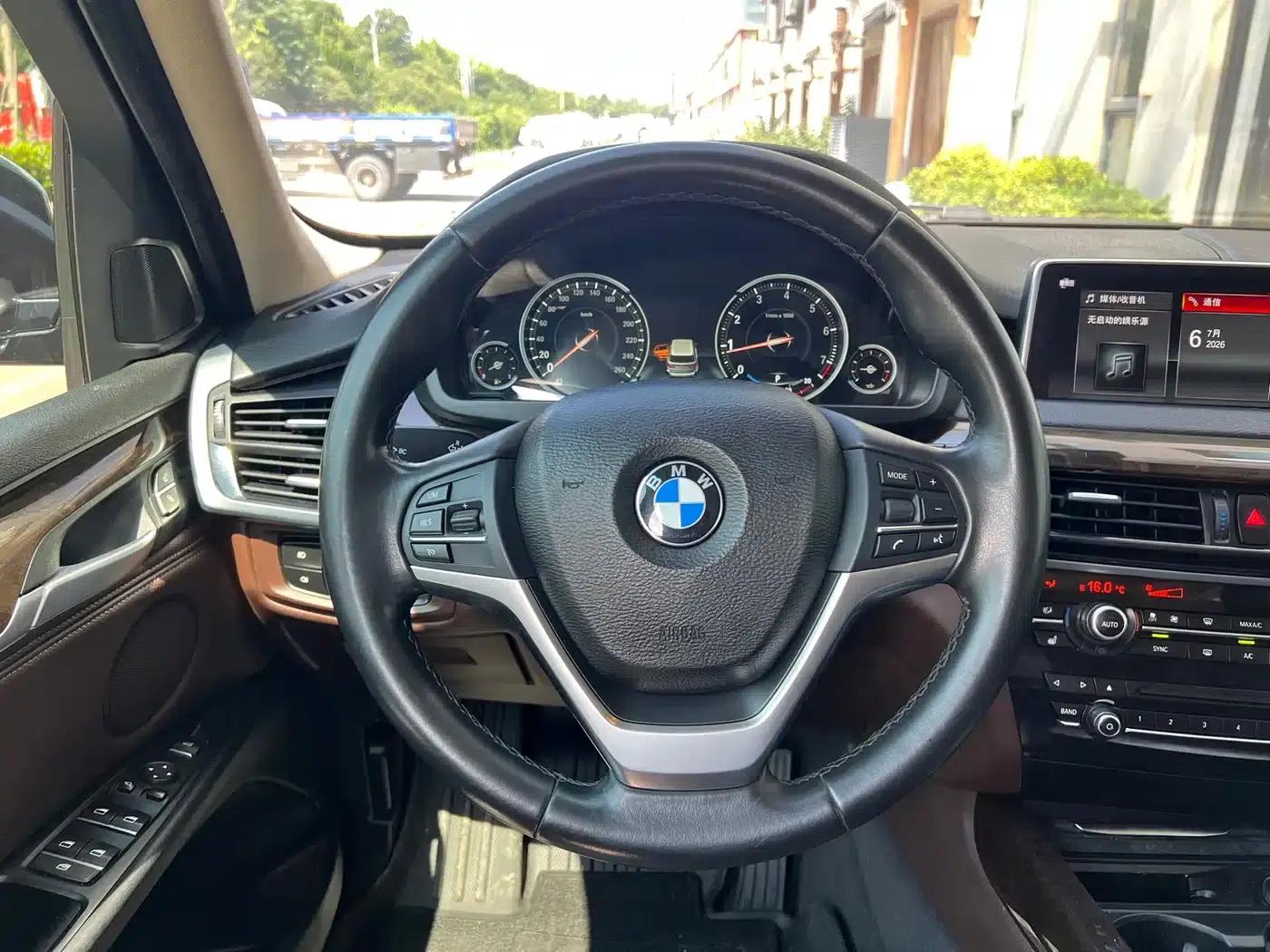 2017 BMW X5 xDrive28i (Imported) — миниатюра 7