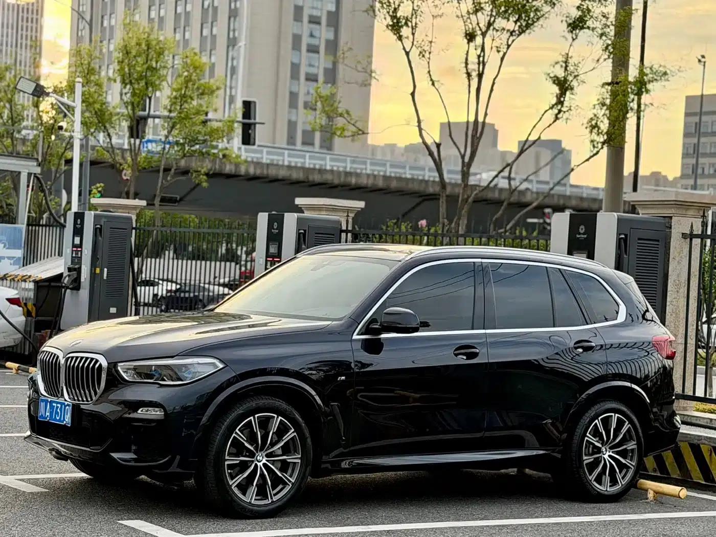 2020 BMW X5 xDrive40i M Sport Package (Imported) — миниатюра 1