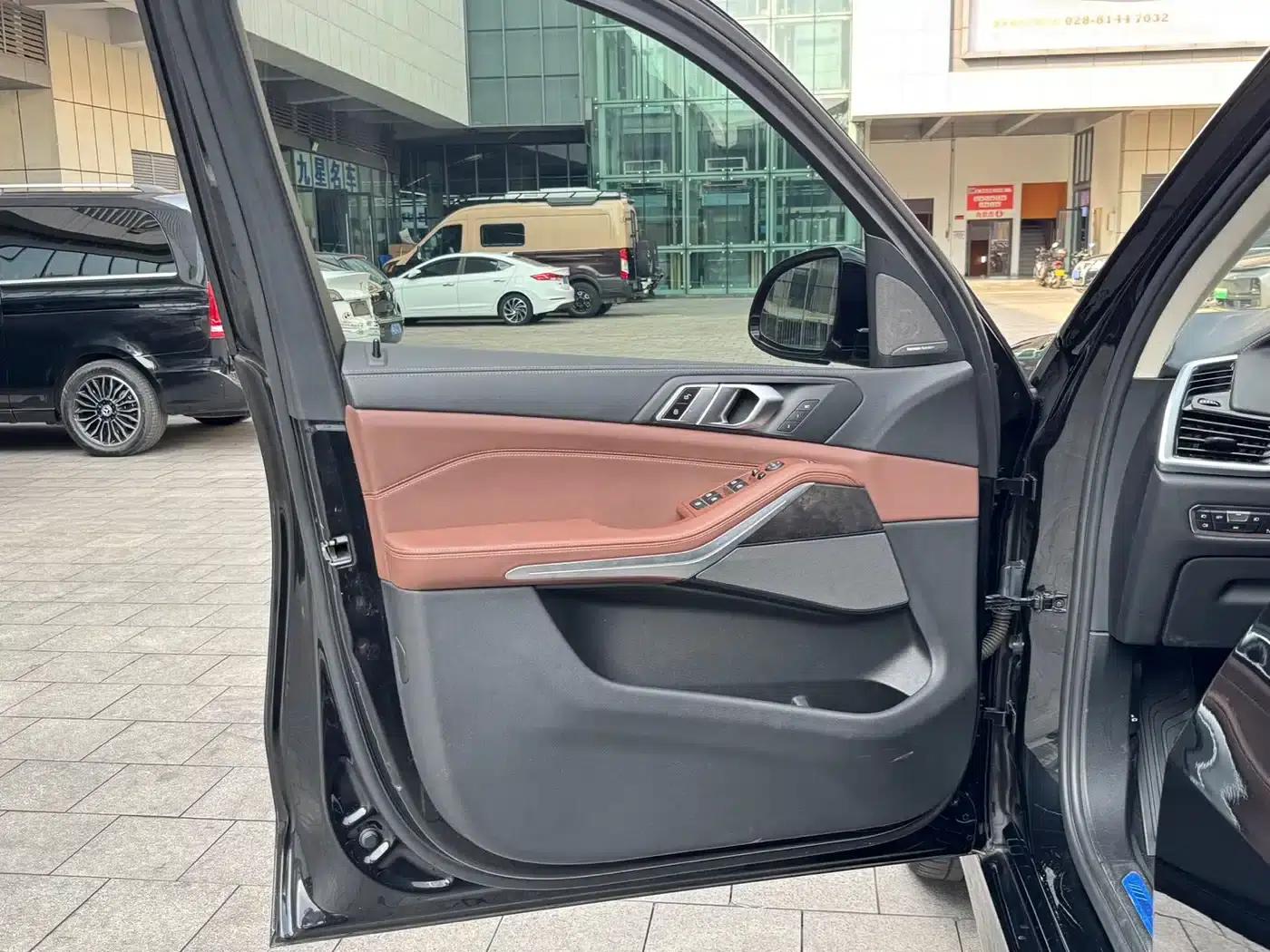 2021 BMW X5 Import (Facelift) xDrive40i M Sport Package — миниатюра 7