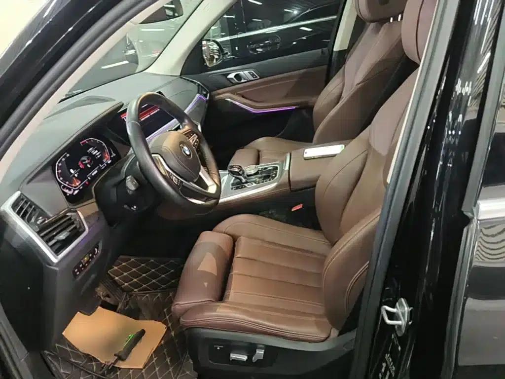 BMW X5 (Imported) 2020 xDrive30i X Design Package — миниатюра 15