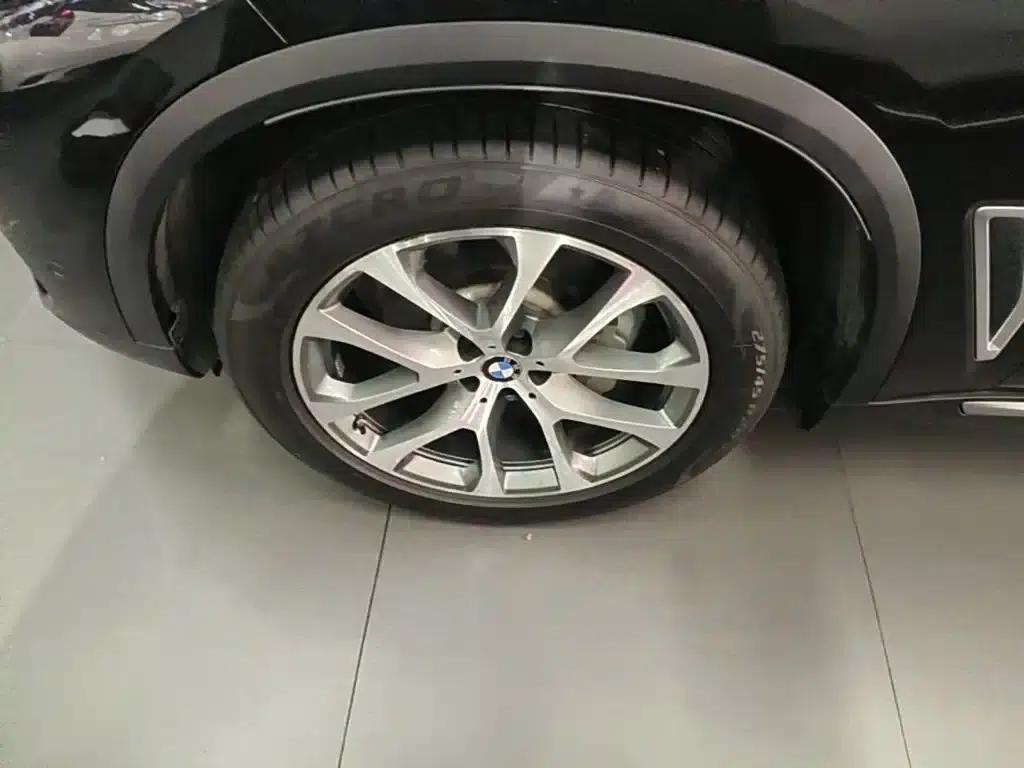 BMW X5 (Imported) 2020 xDrive30i X Design Package — миниатюра 23