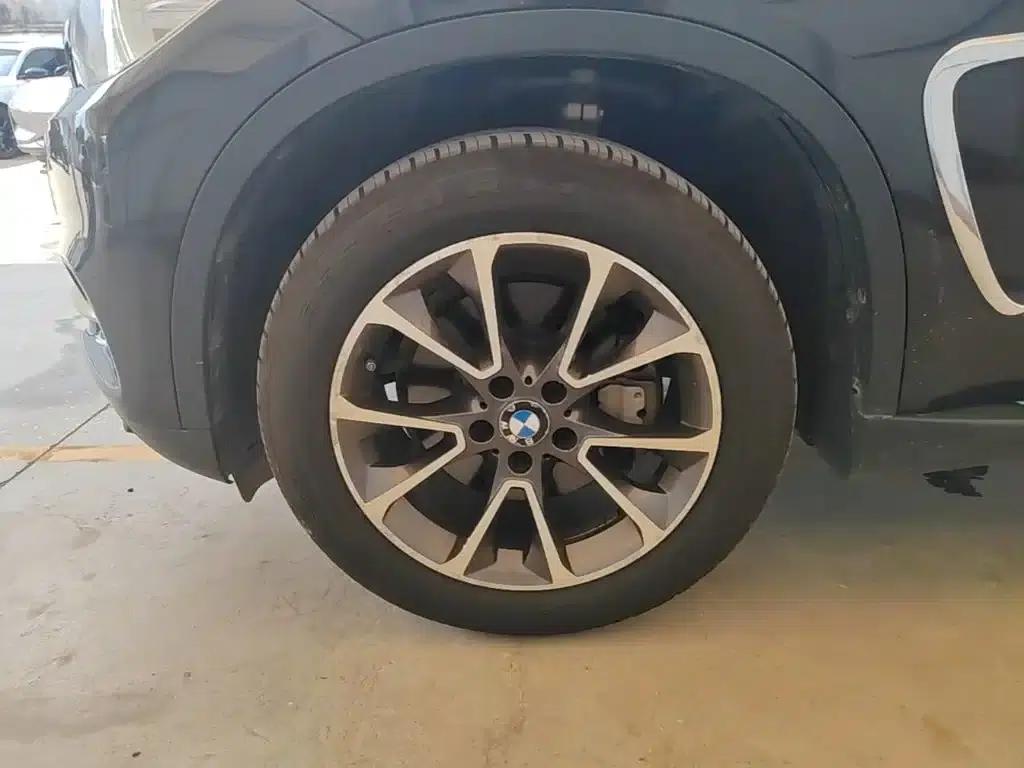 2014 BMW X5 xDrive35i Leading Edition (Imported) — миниатюра 23