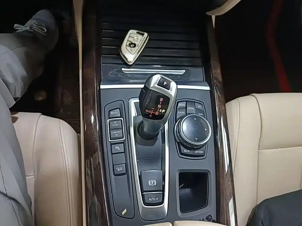 2014 BMW X5 xDrive35i Elegant (Imported) — миниатюра 10