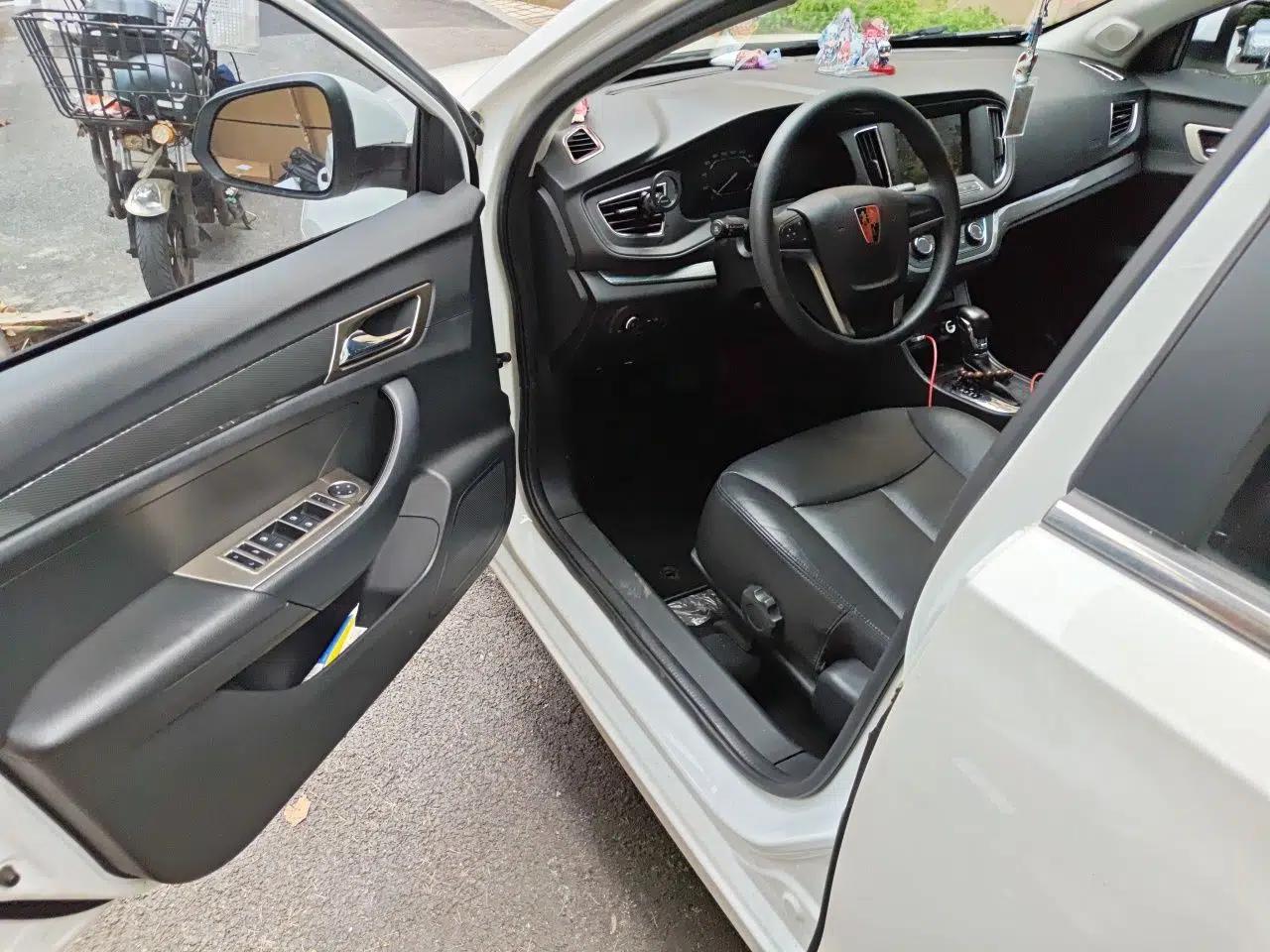 Roewe 360 2015 20T TST Deluxe Edition — миниатюра 16