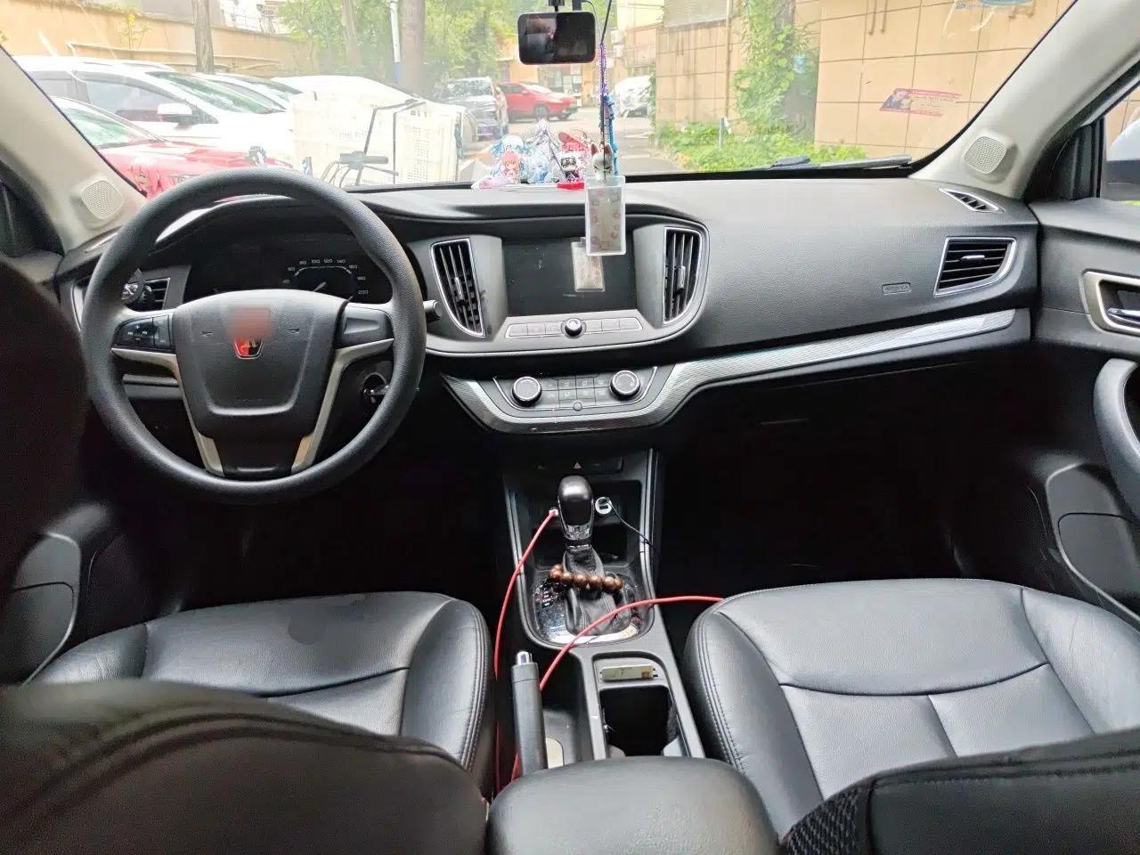 Roewe 360 2015 20T TST Deluxe Edition — миниатюра 9