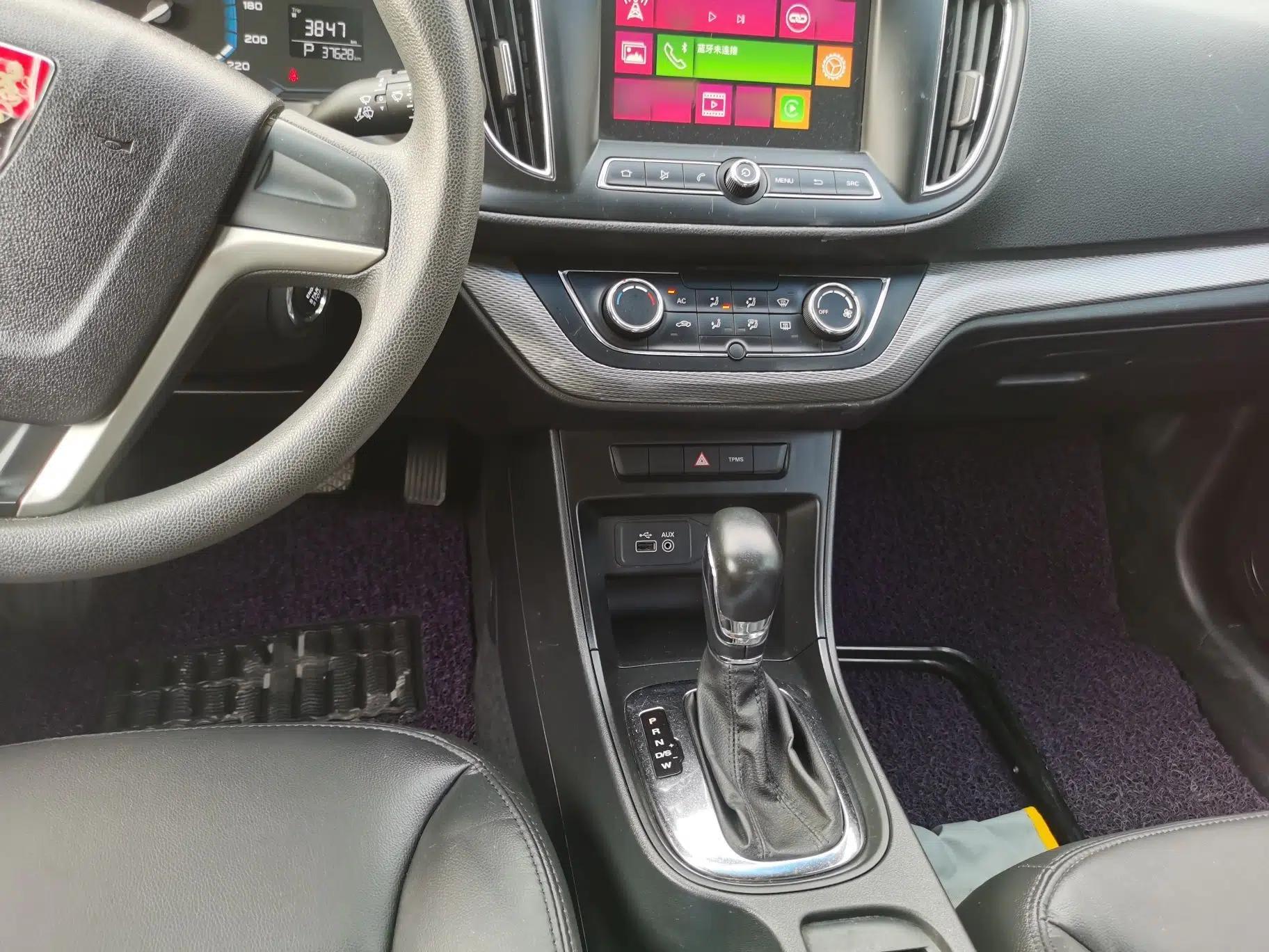 Roewe 360 2015 1.5L Automatic Luxury Edition — миниатюра 11