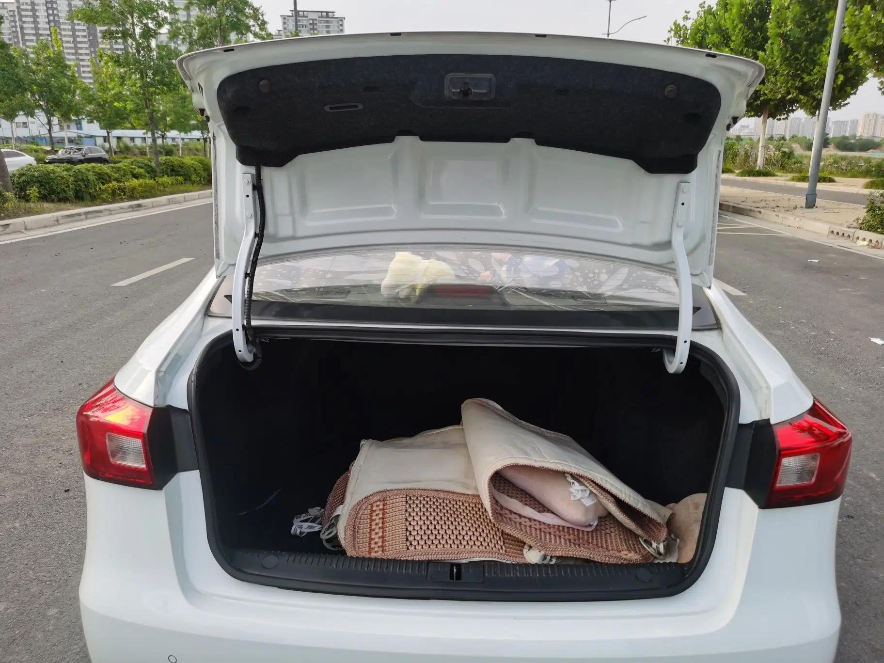 Roewe 360 2015 1.5L Automatic Luxury Edition — миниатюра 14