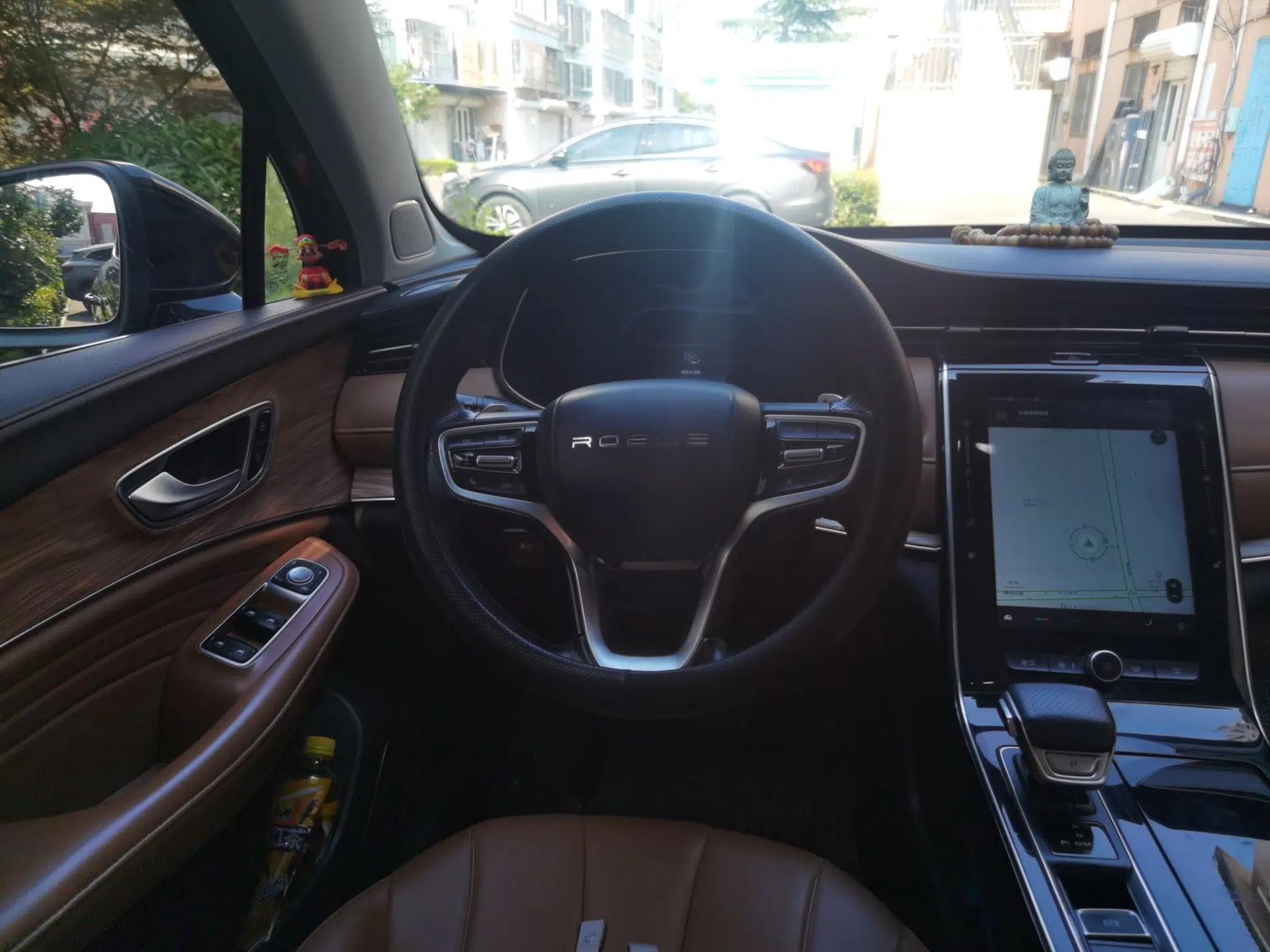 Roewe RX5 MAX 2019 300TGI Automatic Intelligent Driving Health Cabin Edition — миниатюра 10