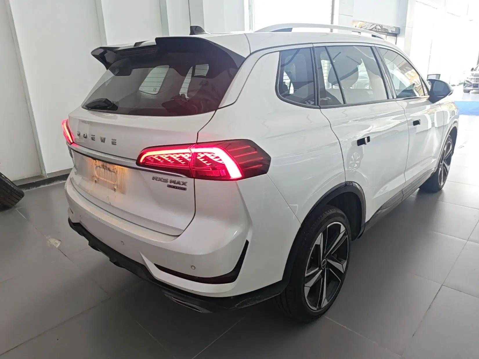 Roewe RX5 MAX 2022 1.5T Automatic Zhiwei Prestige Edition — миниатюра 6