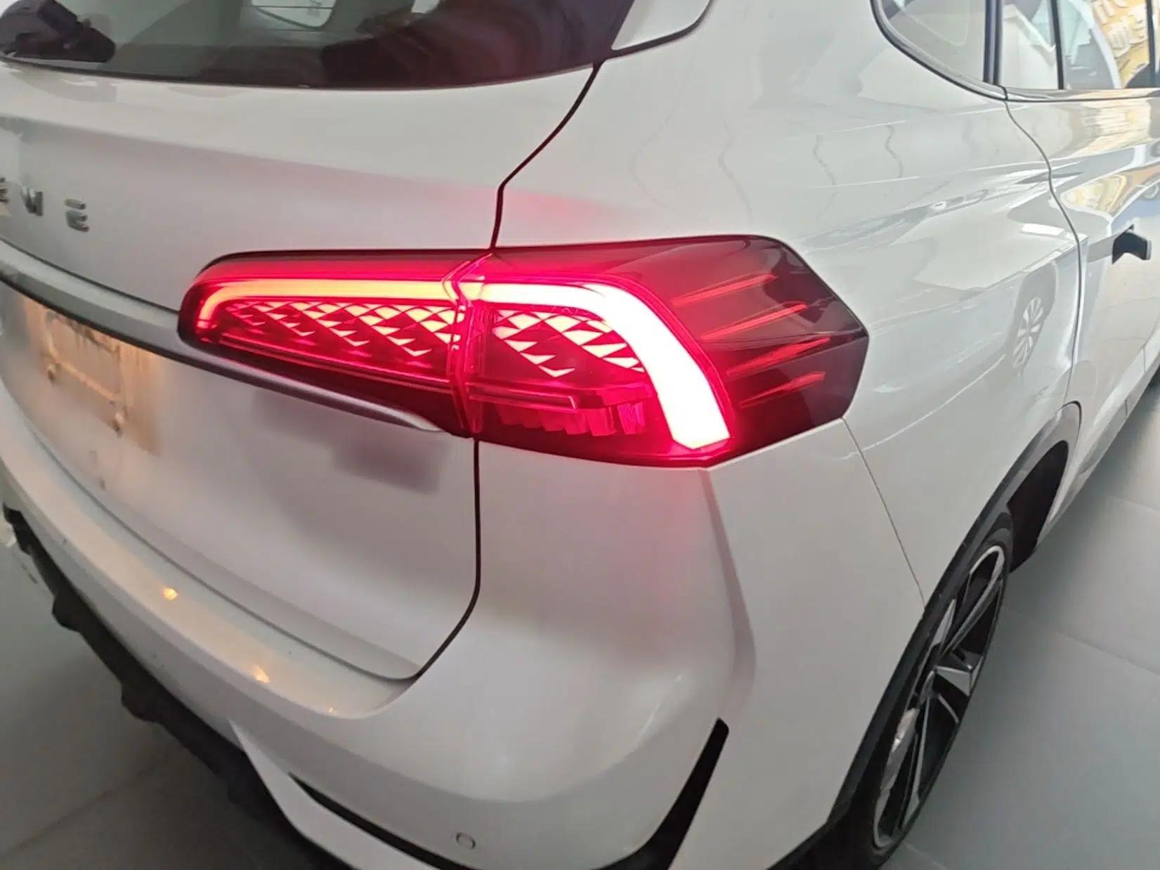 Roewe RX5 MAX 2022 1.5T Automatic Zhiwei Prestige Edition — миниатюра 9