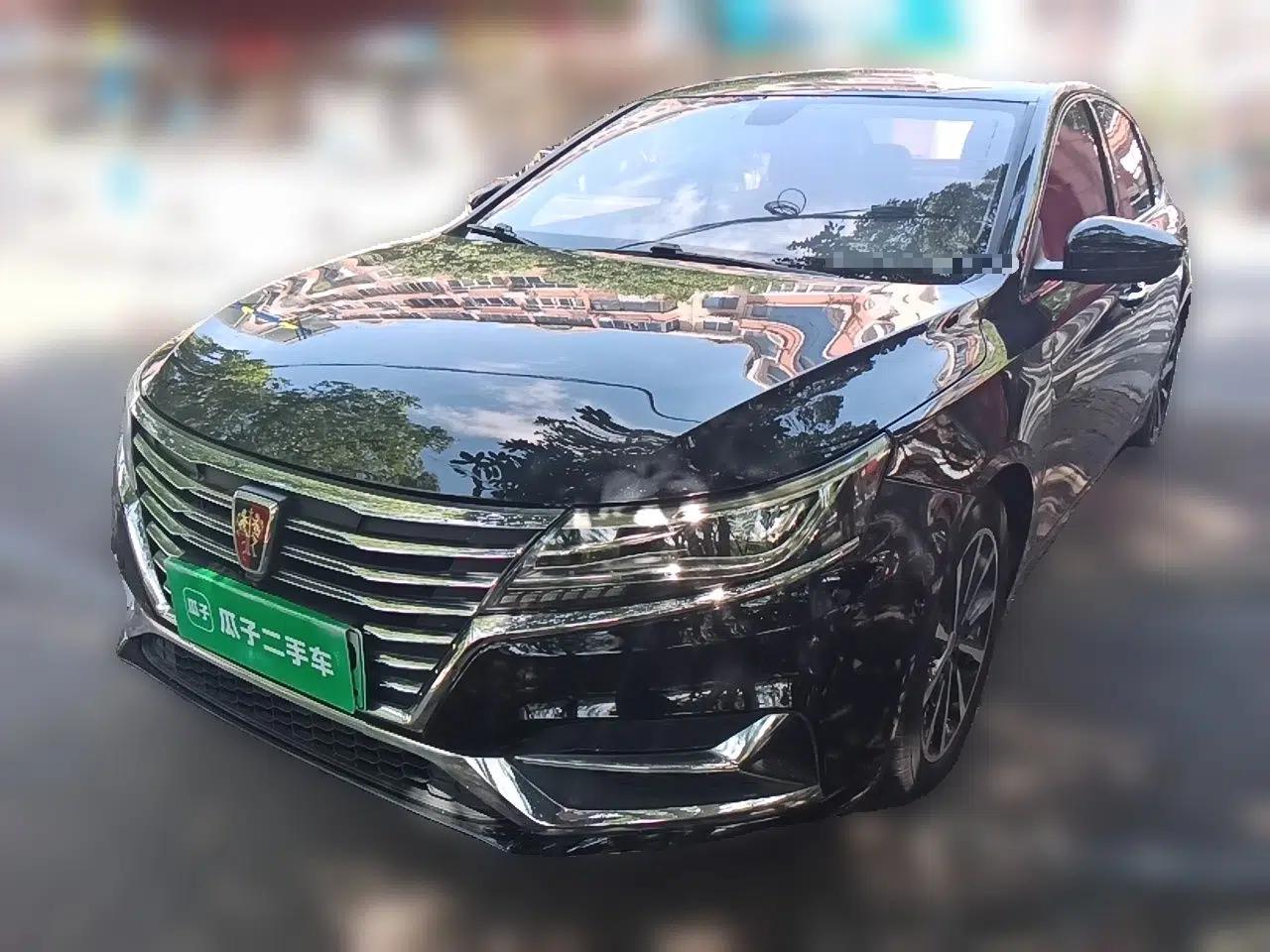 Roewe i6 New Energy 2017 45T Hybrid Connective Smart Luxury Edition — миниатюра 1