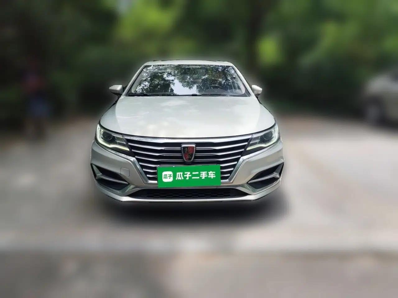 Roewe i6 New Energy 2017 45T Hybrid Connect & Smart Enjoyment Edition — миниатюра 2