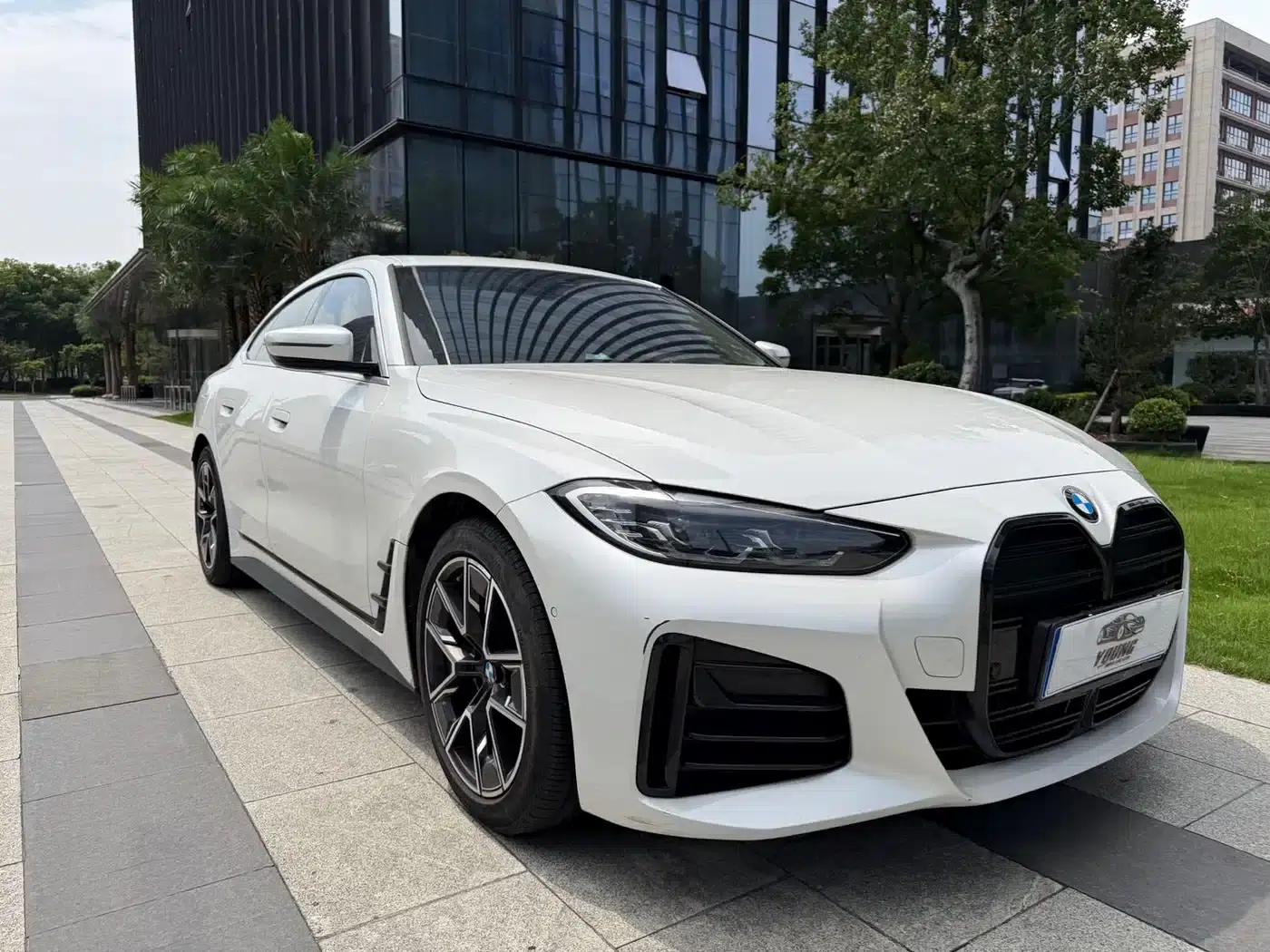 2022 BMW 4 Series 425i Gran Coupe M Sport Package — миниатюра 1