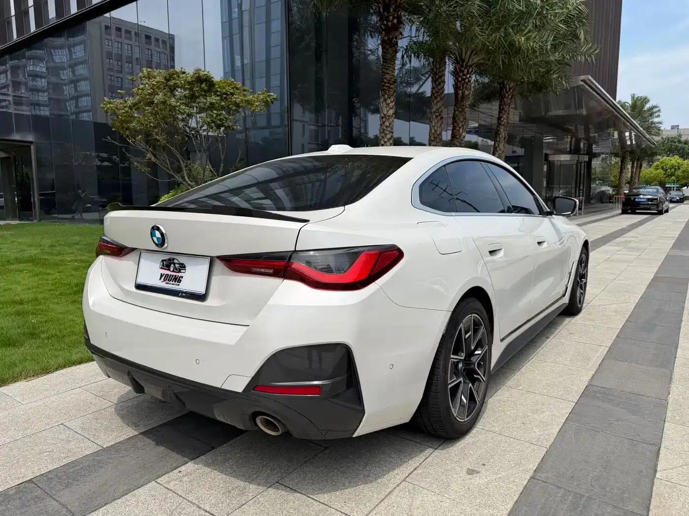 2022 BMW 4 Series 425i Gran Coupe M Sport Package — миниатюра 7