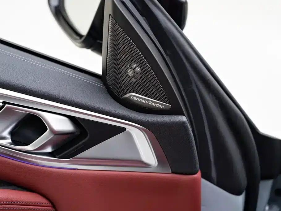 2022 BMW 4 Series 425i Convertible M Sport Shadow Edition — миниатюра 16