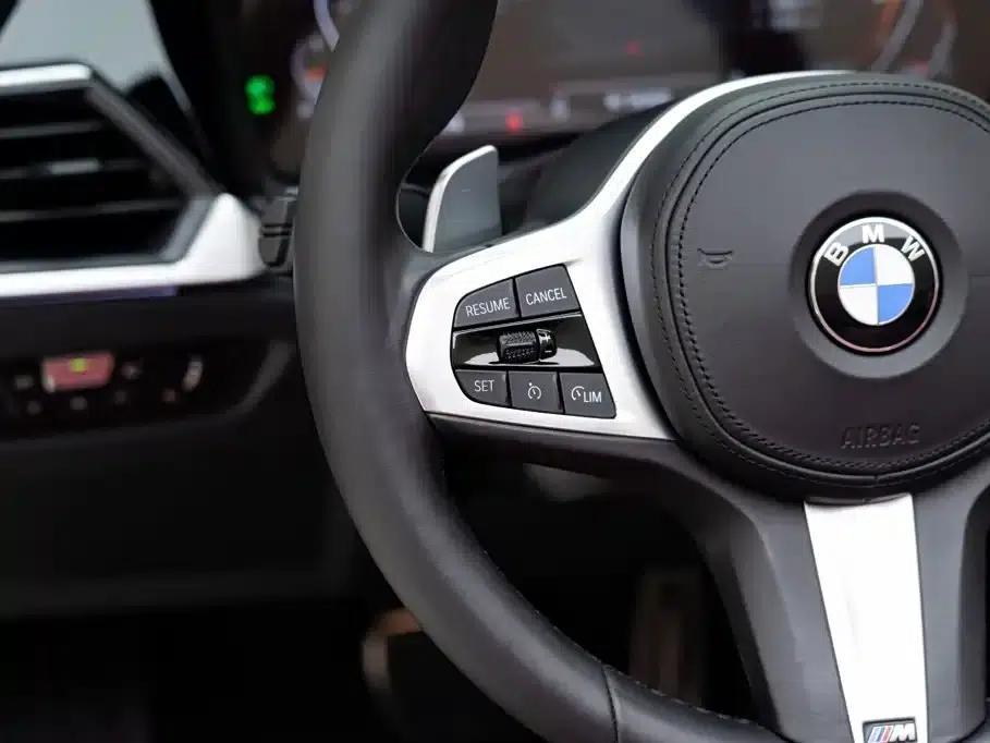 2022 BMW 4 Series 425i Convertible M Sport Shadow Edition — миниатюра 18