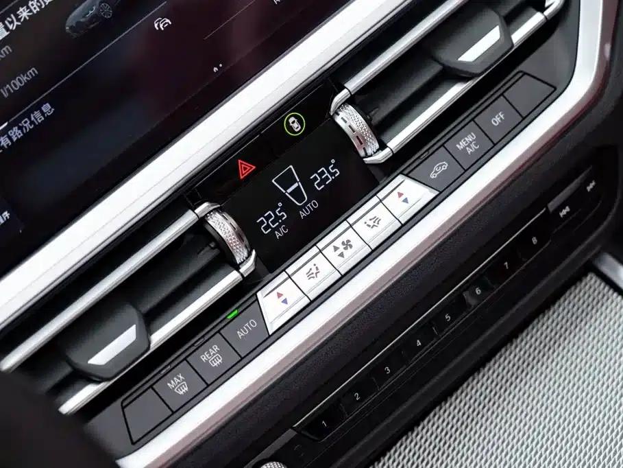 2022 BMW 4 Series 425i Convertible M Sport Shadow Edition — миниатюра 20