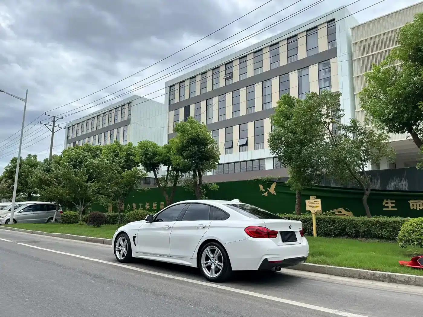 2017 BMW 4 Series 425i Gran Coupe Leading M Sport Package — миниатюра 7