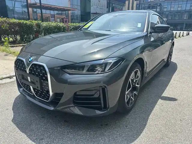 2024 BMW 4 Series 425i M Sport Package