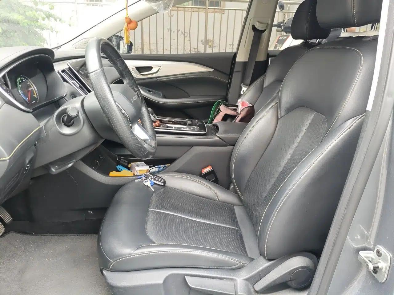 Roewe i6 MAX New Energy 2020 1.5T PHEV Sporty Cool Edition — миниатюра 15