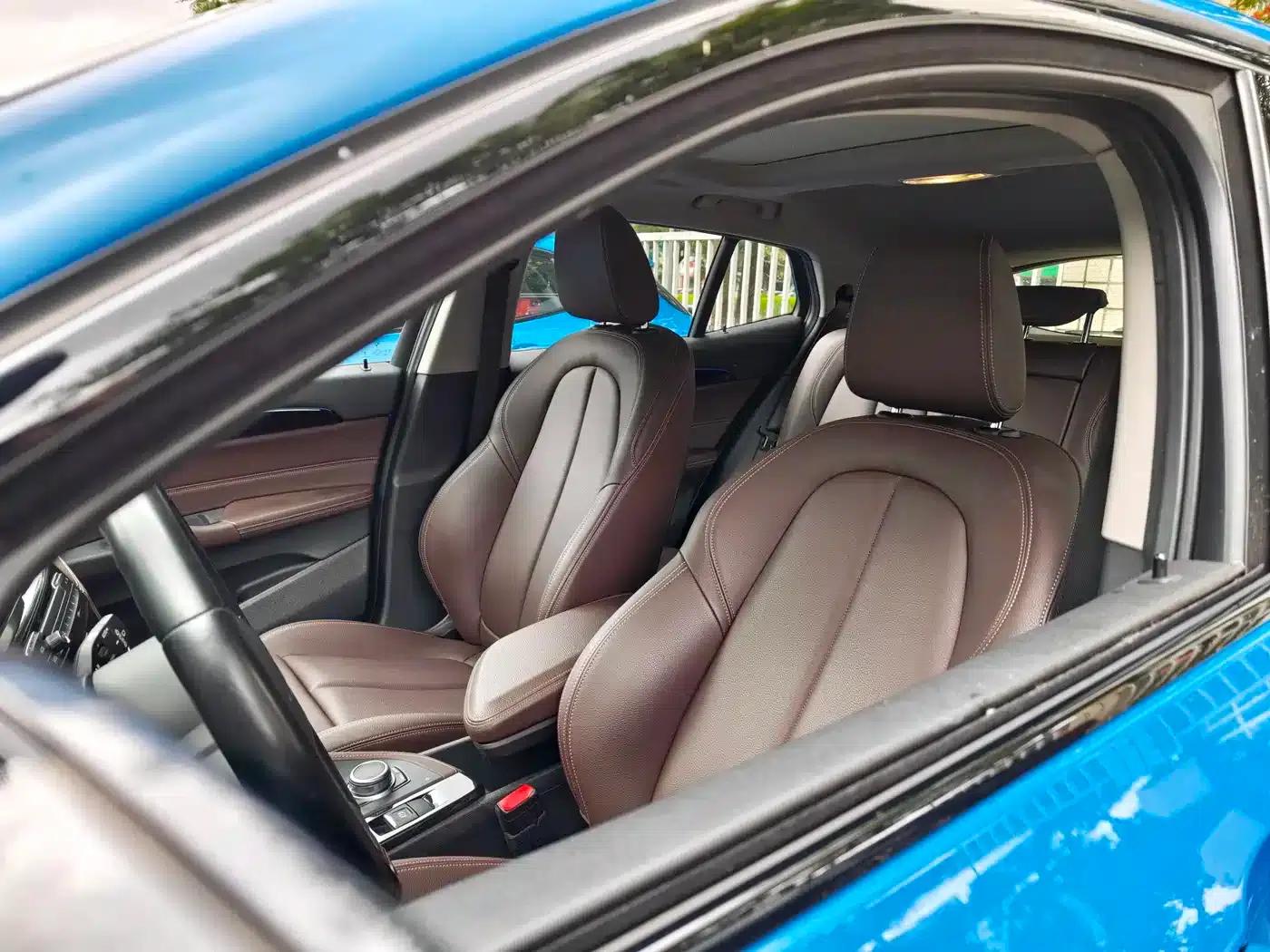 BMW X2 2023 sDrive25i M Sport Shadow Edition — миниатюра 12