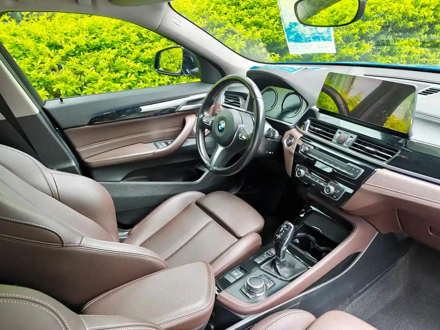 BMW X2 2023 sDrive25i M Sport Shadow Edition — миниатюра 8