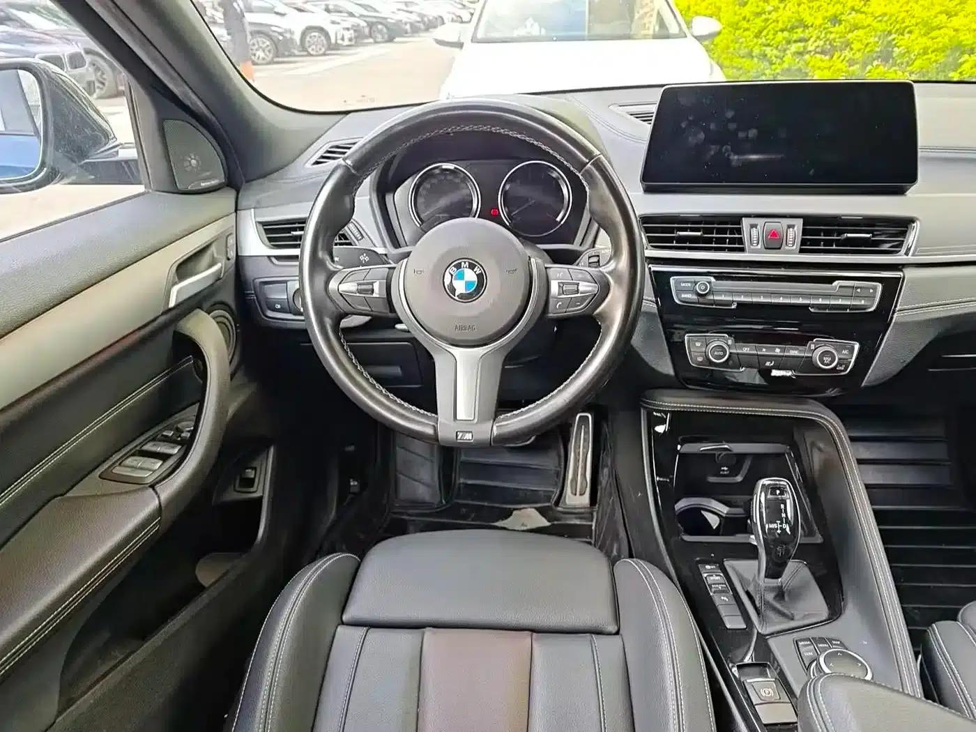 BMW X2 2023 sDrive 25i Shining Edition — миниатюра 11